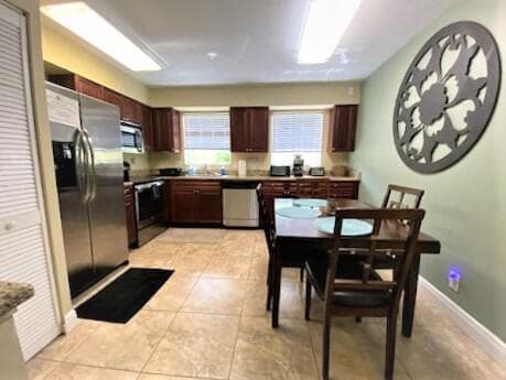 801 Hummingbird Way 104 photo 6