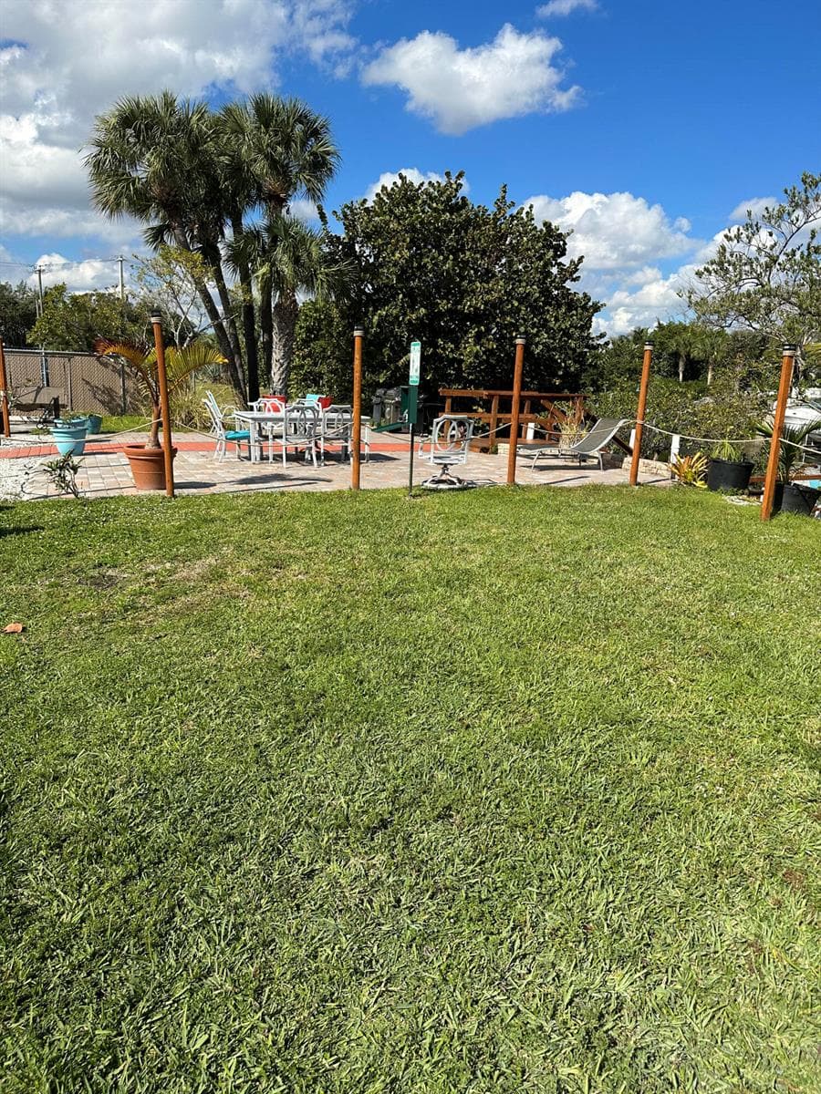 801 Hummingbird Way 104 photo 21