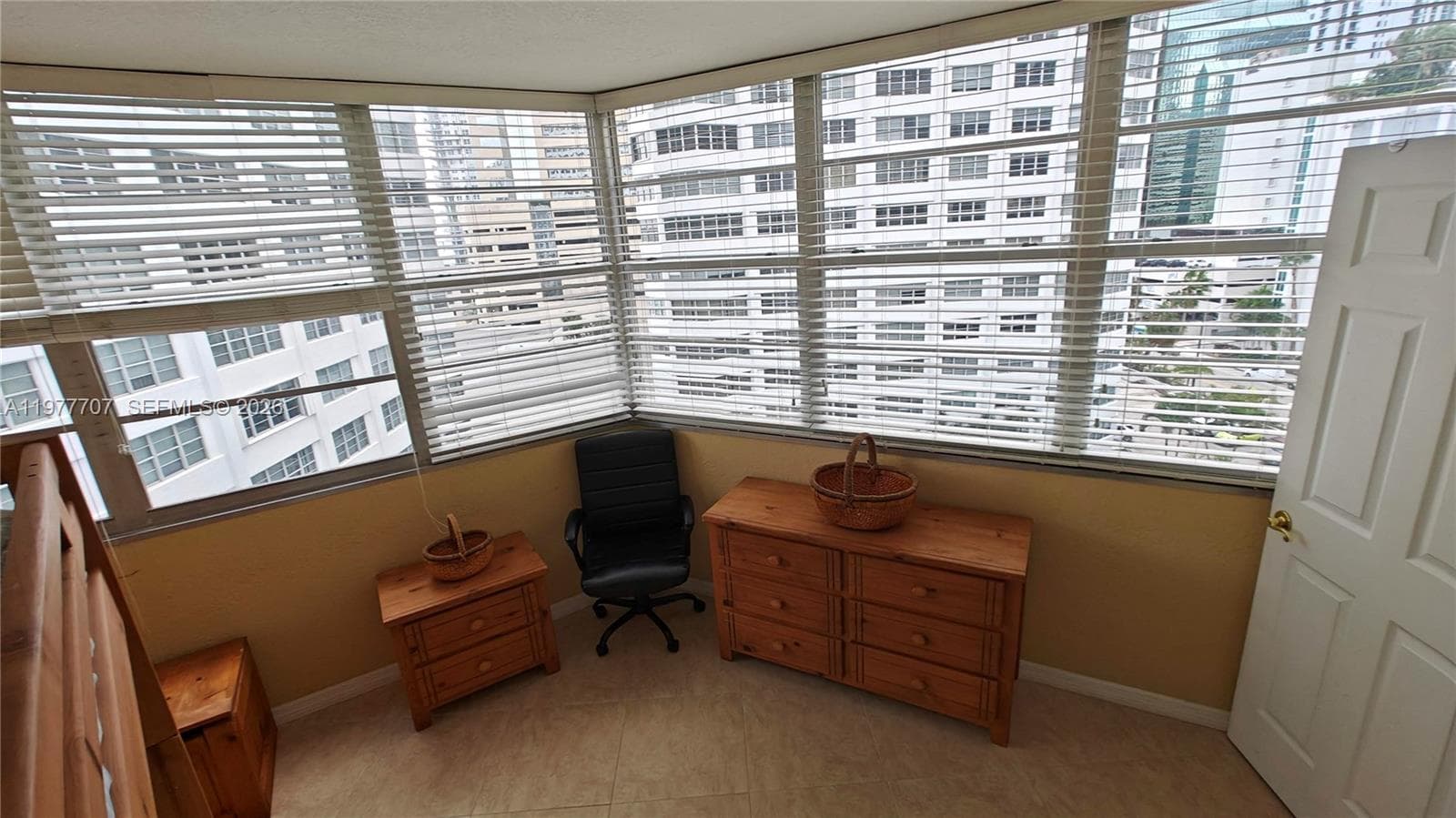 825 Brickell Bay Dr 841 photo 11