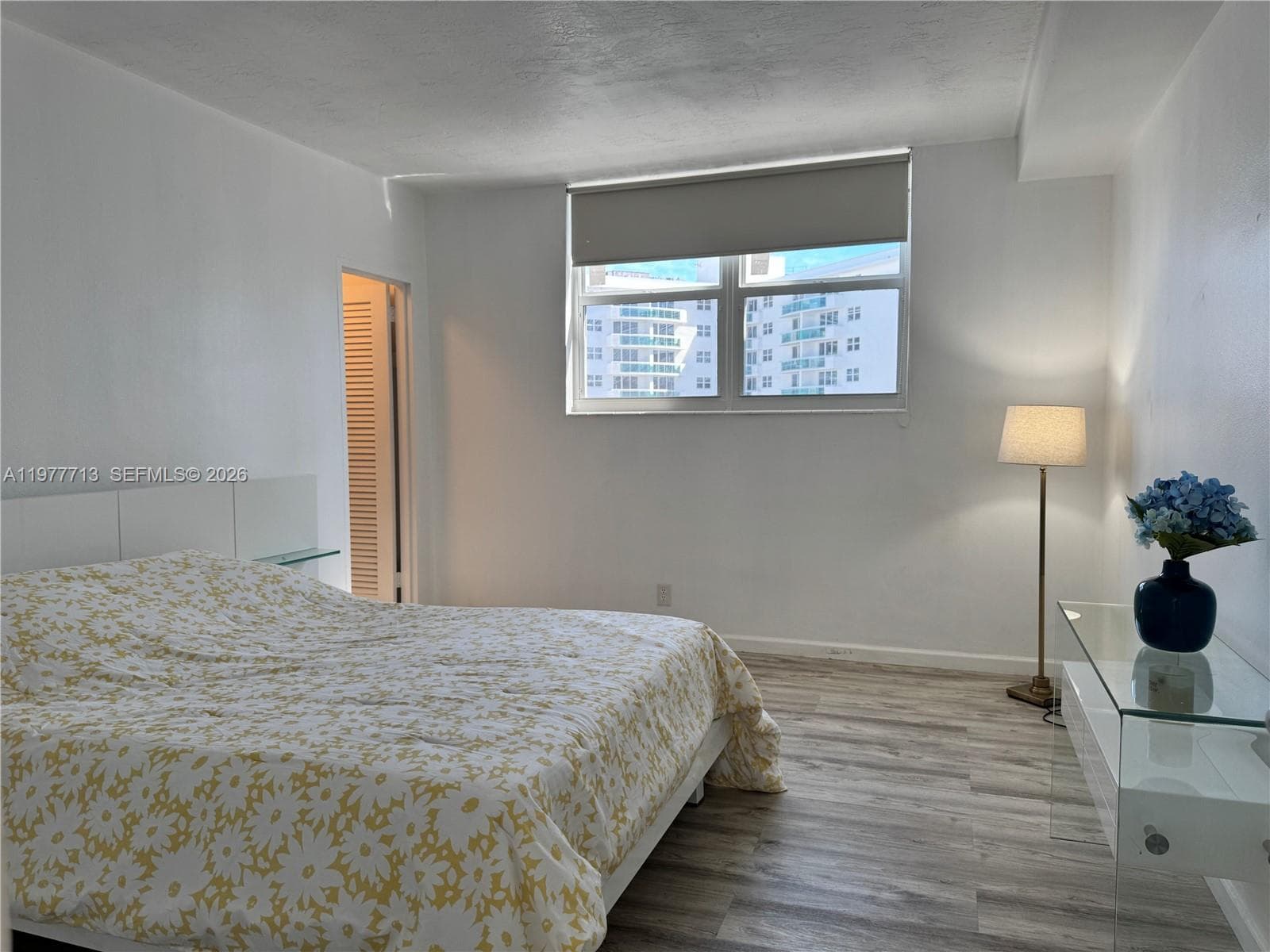 3000 OCEAN DR 1006 photo 14