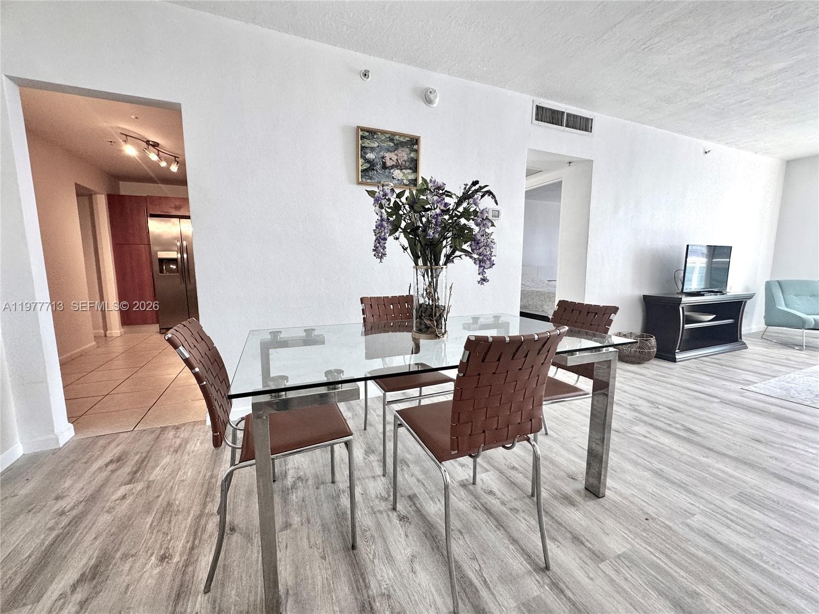 3000 OCEAN DR 1006 photo 8