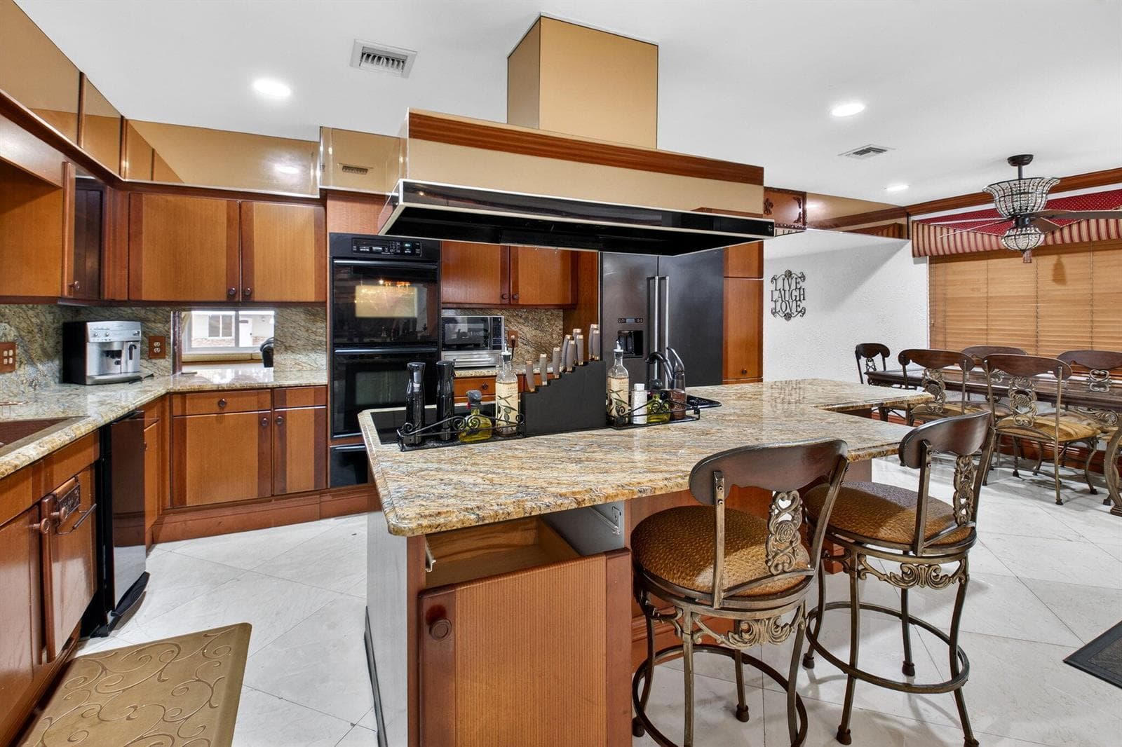 10965 La Reina Road photo 11