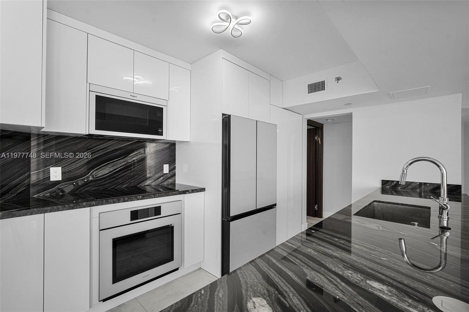 16485 Collins Ave 738 photo 22