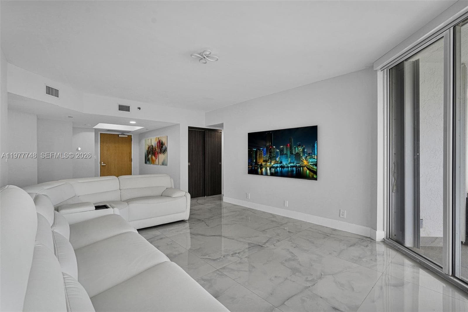 16485 Collins Ave 738 photo 14