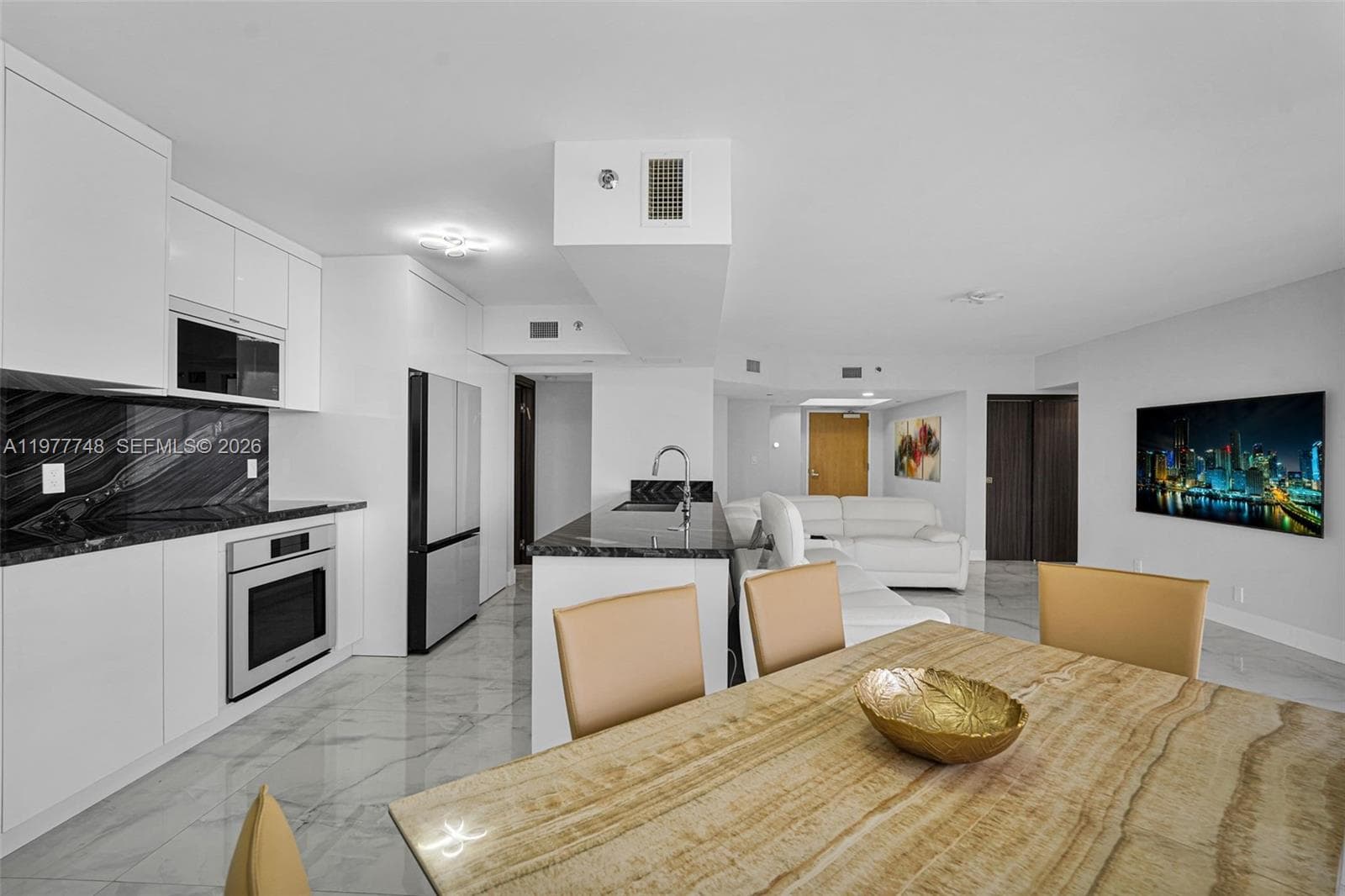 16485 Collins Ave 738 photo 18
