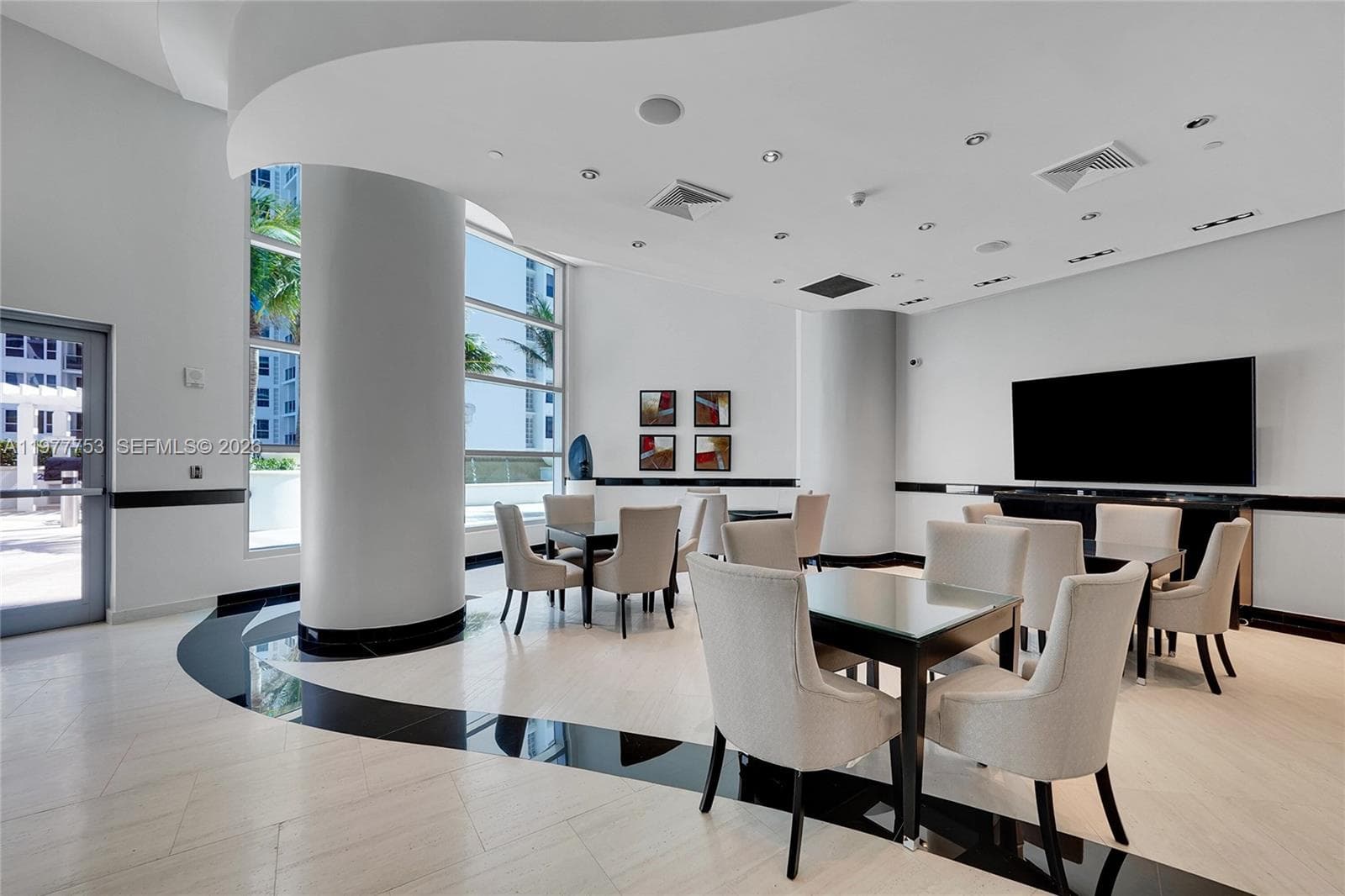 3101 Ocean Dr 2807 photo 13