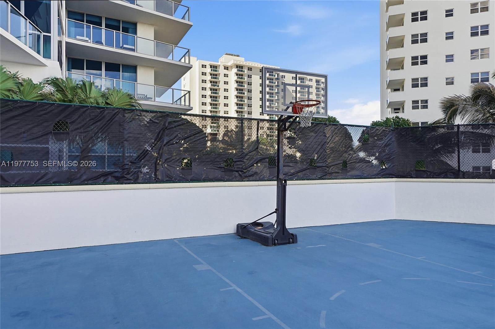 3101 Ocean Dr 2807 photo 10