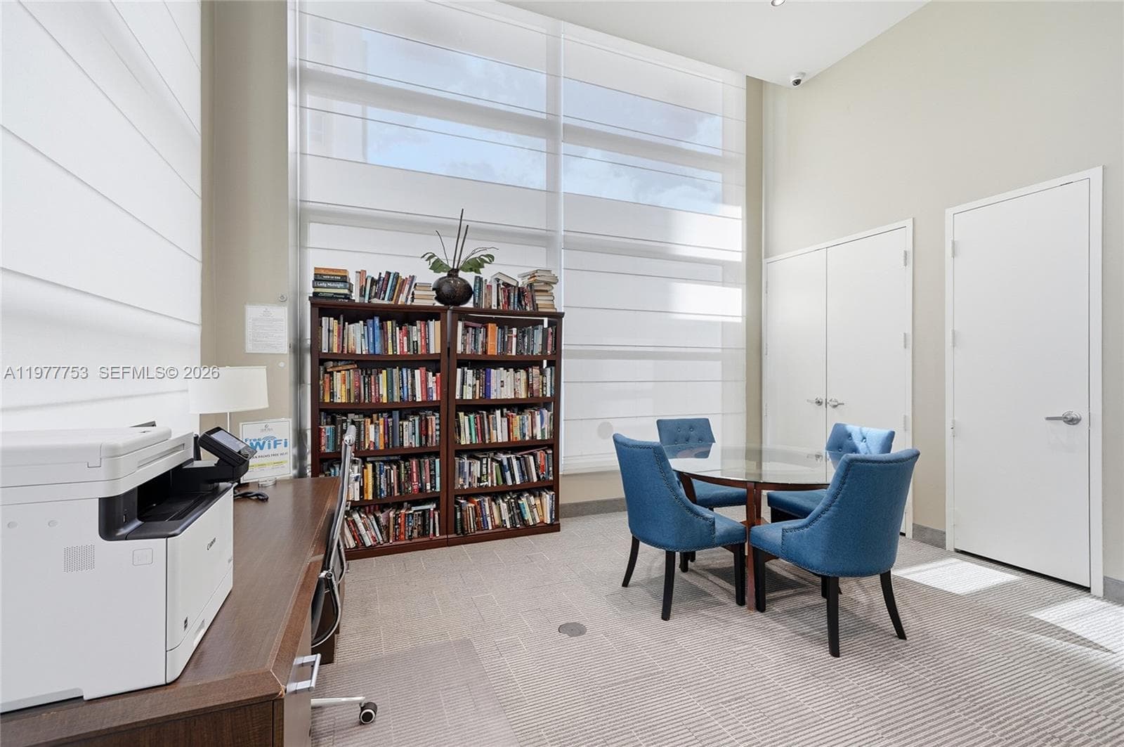 3101 Ocean Dr 2807 photo 8