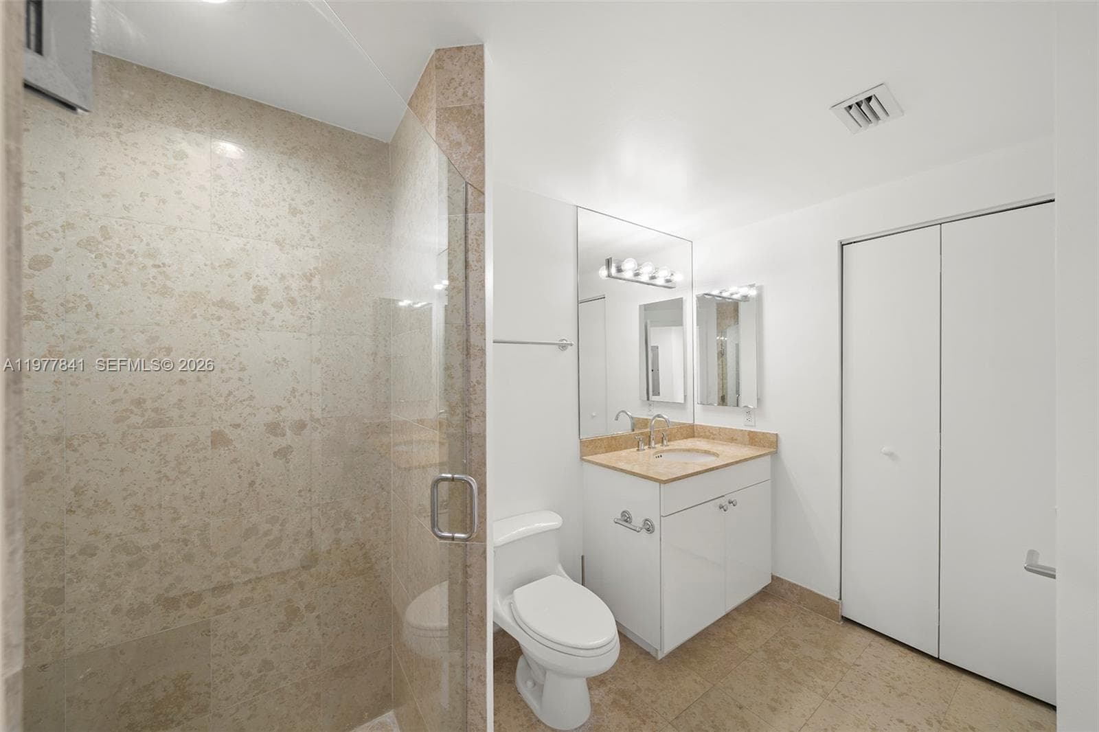 4775 Collins Ave 2507 photo 15