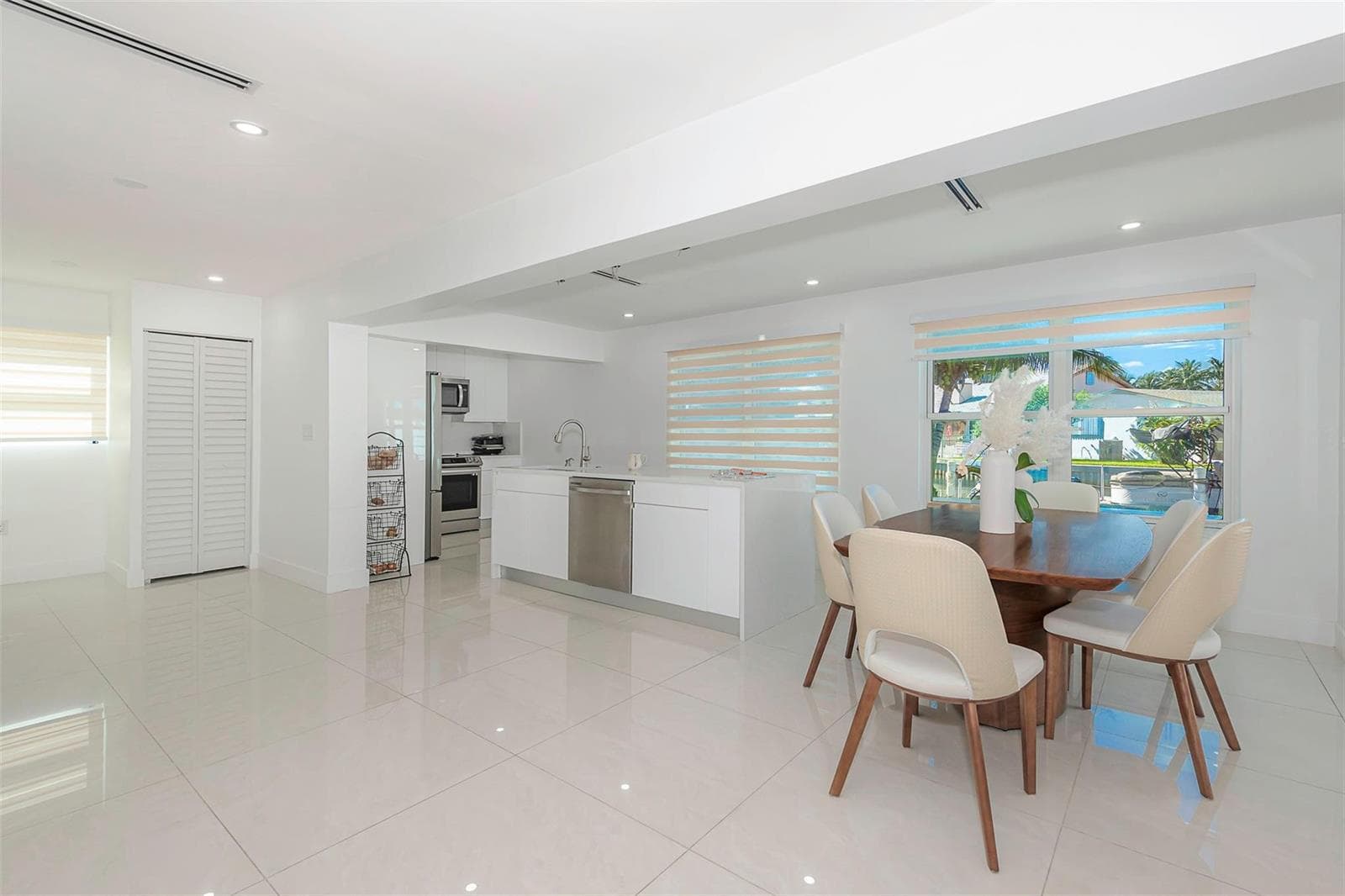 825 Argonaut Isle photo 7