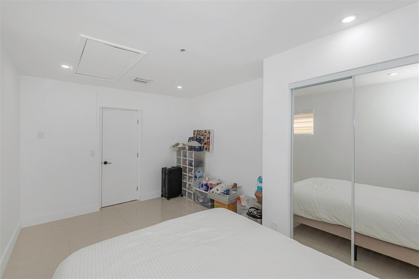 825 Argonaut Isle photo 24