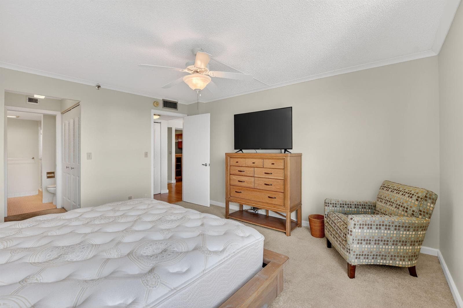 20 Royal Palm Way 602 photo 24
