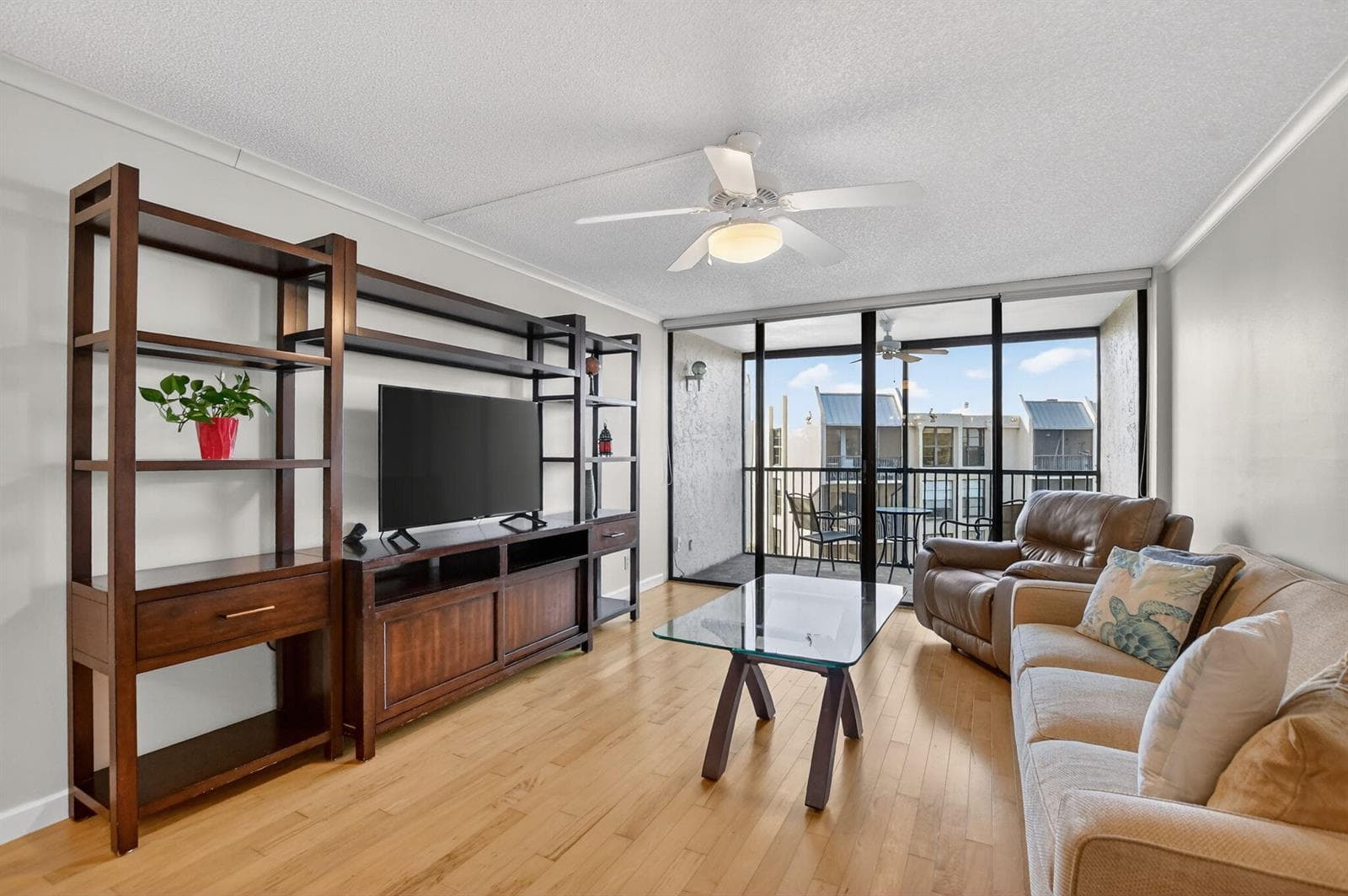 20 Royal Palm Way 602 photo 10