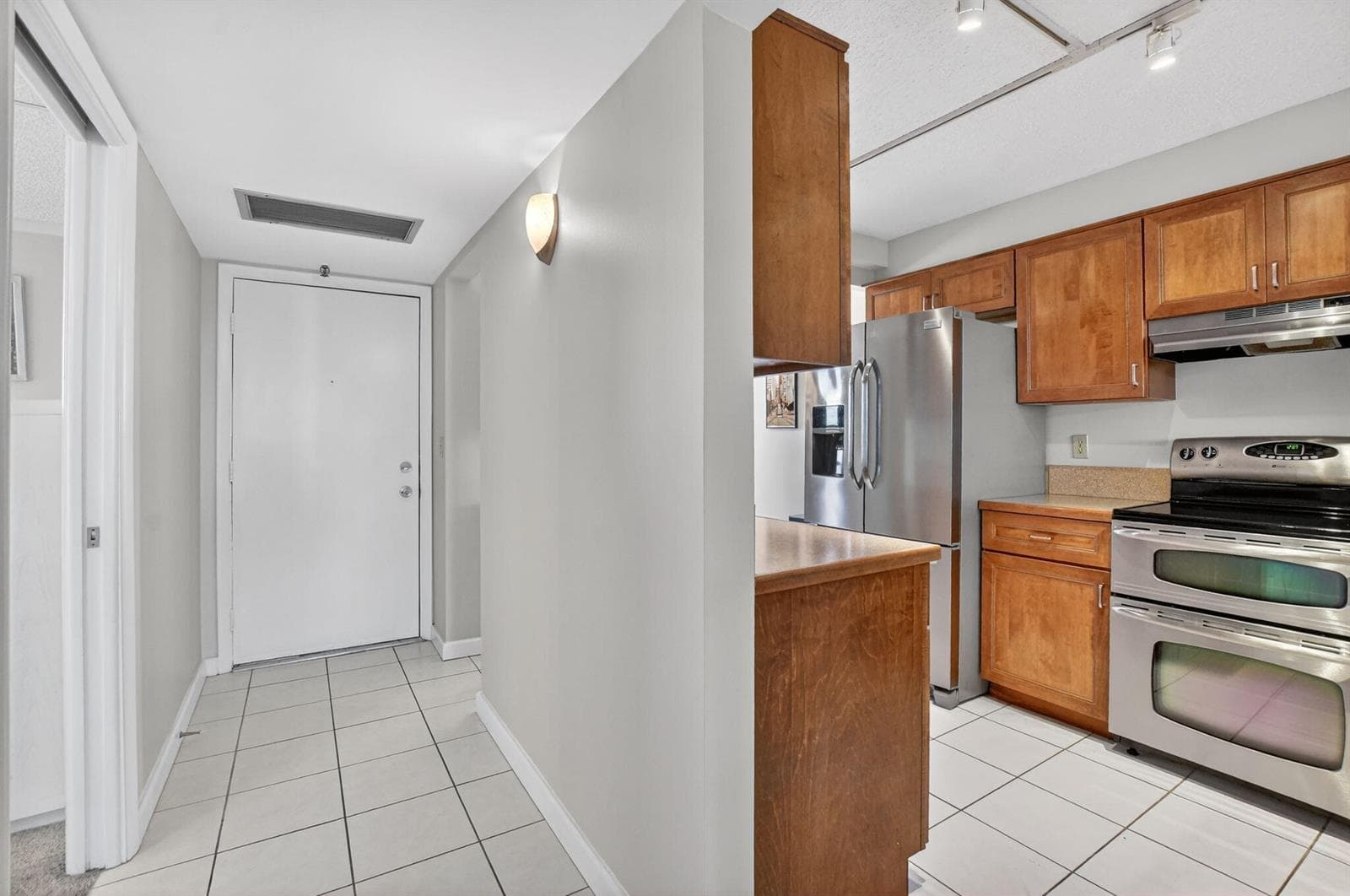20 Royal Palm Way 602 photo 4