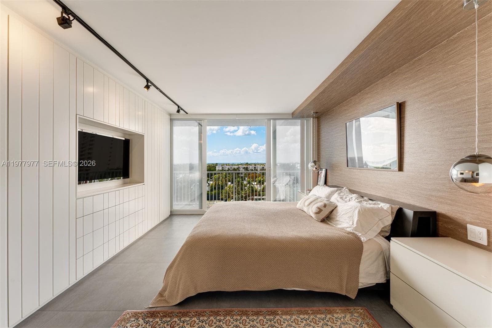 881 Ocean Dr 7D photo 13