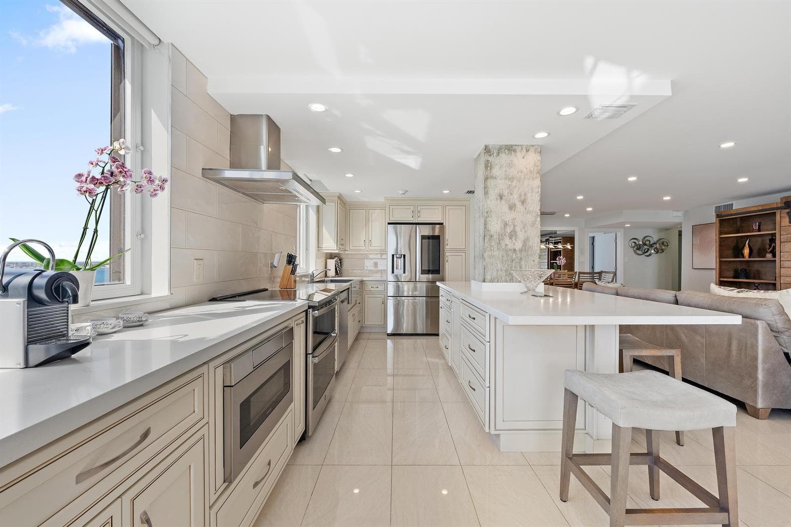 5380 N Ocean Drive 12a photo 9