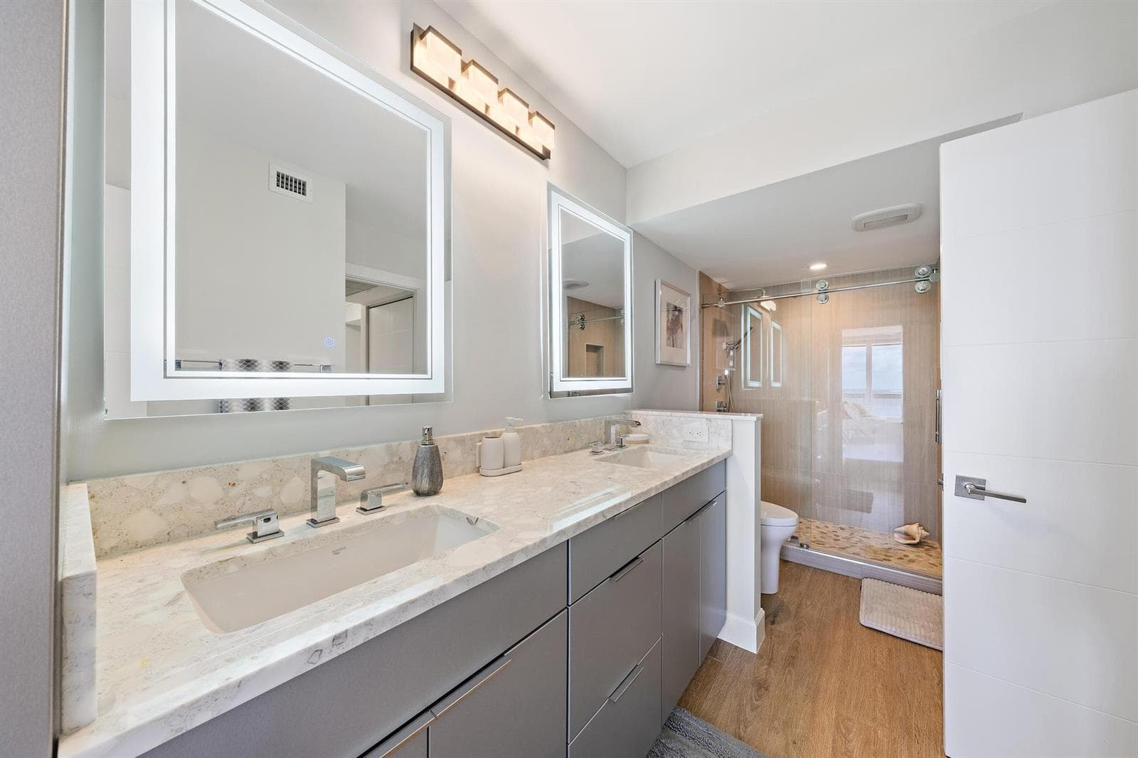 5380 N Ocean Drive 12a photo 21