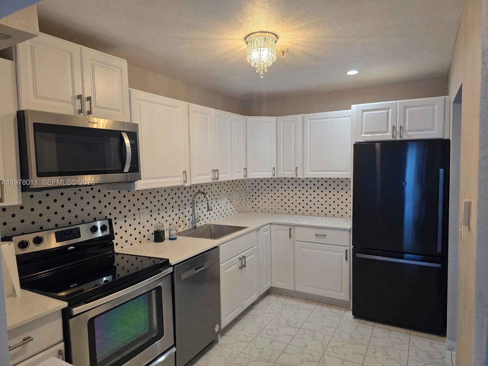 20505 Country Club Dr 138 photo 6