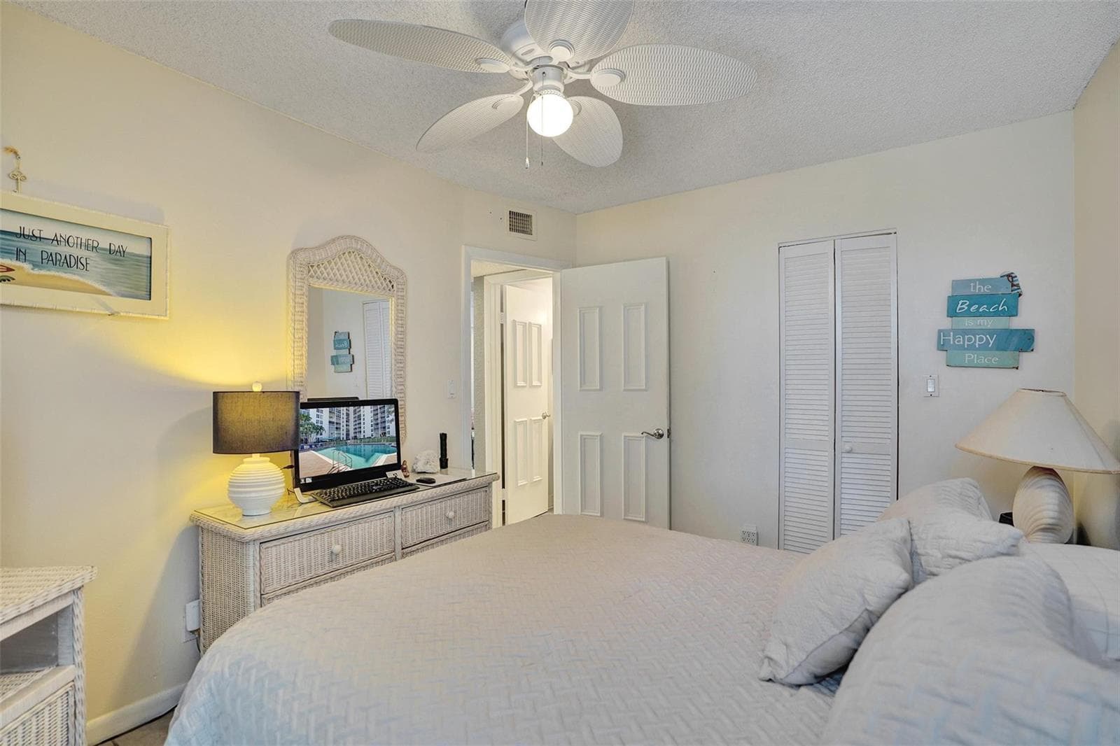 1391 S Ocean Boulevard 309 photo 18