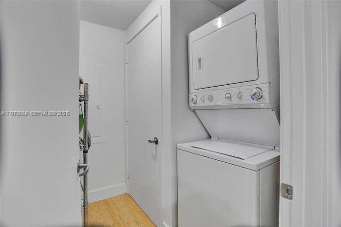 18201 Collins Ave 1202 photo 19