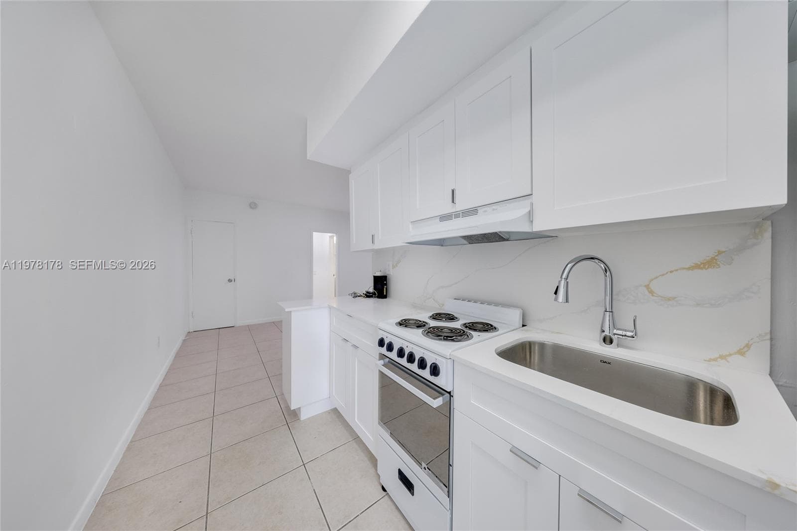 34 Bal Bay Dr 4 photo 13