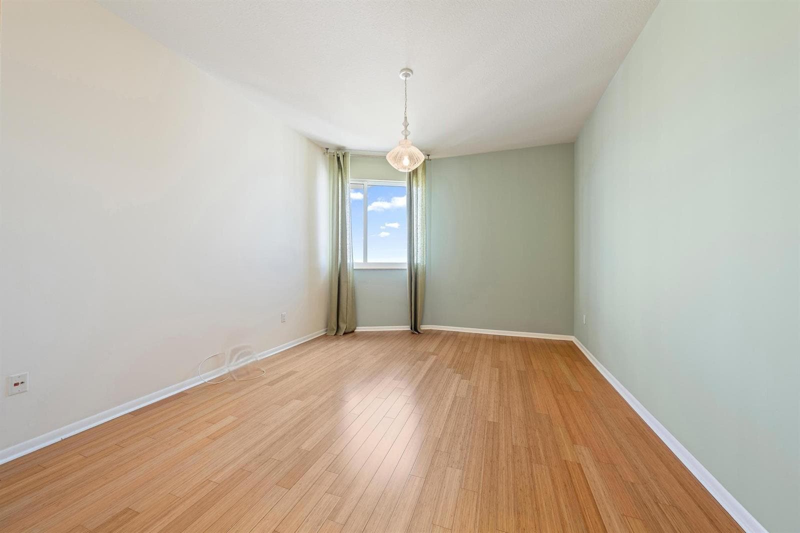 1551 N Flagler Drive Ph L7 photo 11
