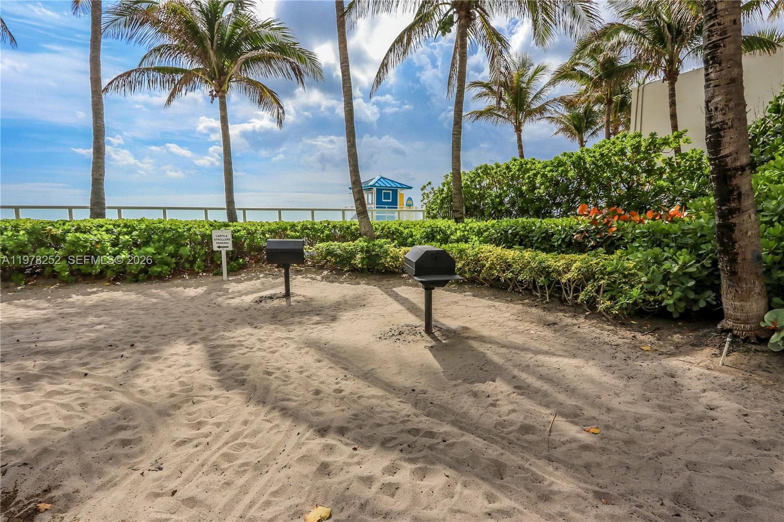 3001 S Ocean Dr 411 photo 21