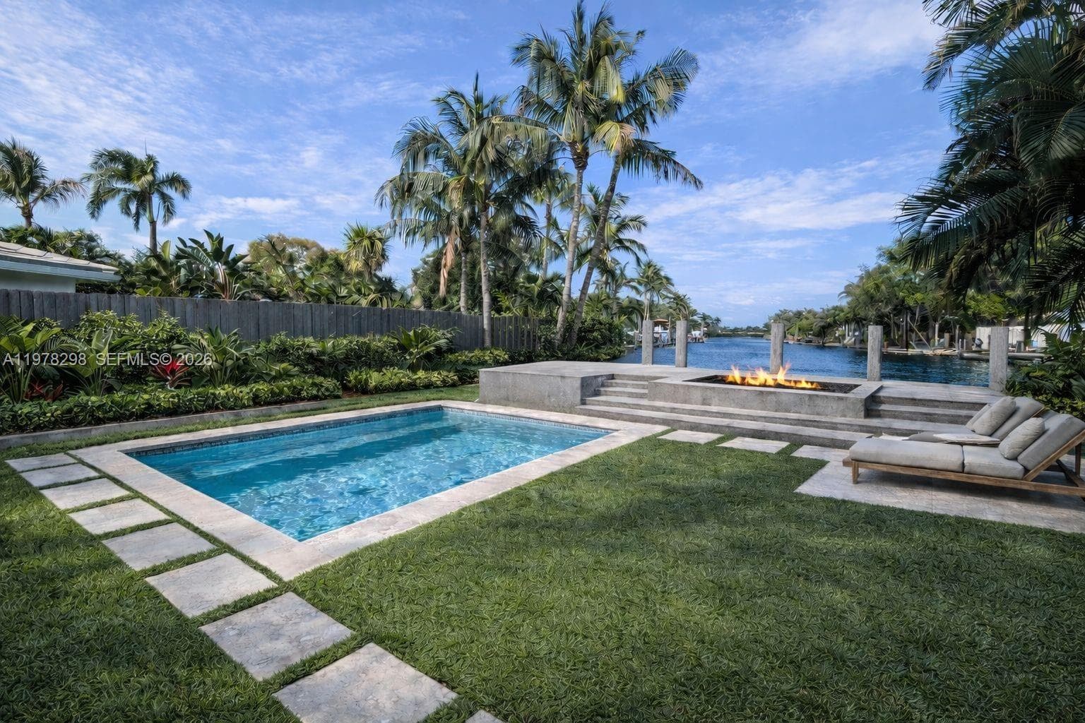 2416 19th Ter photo 14