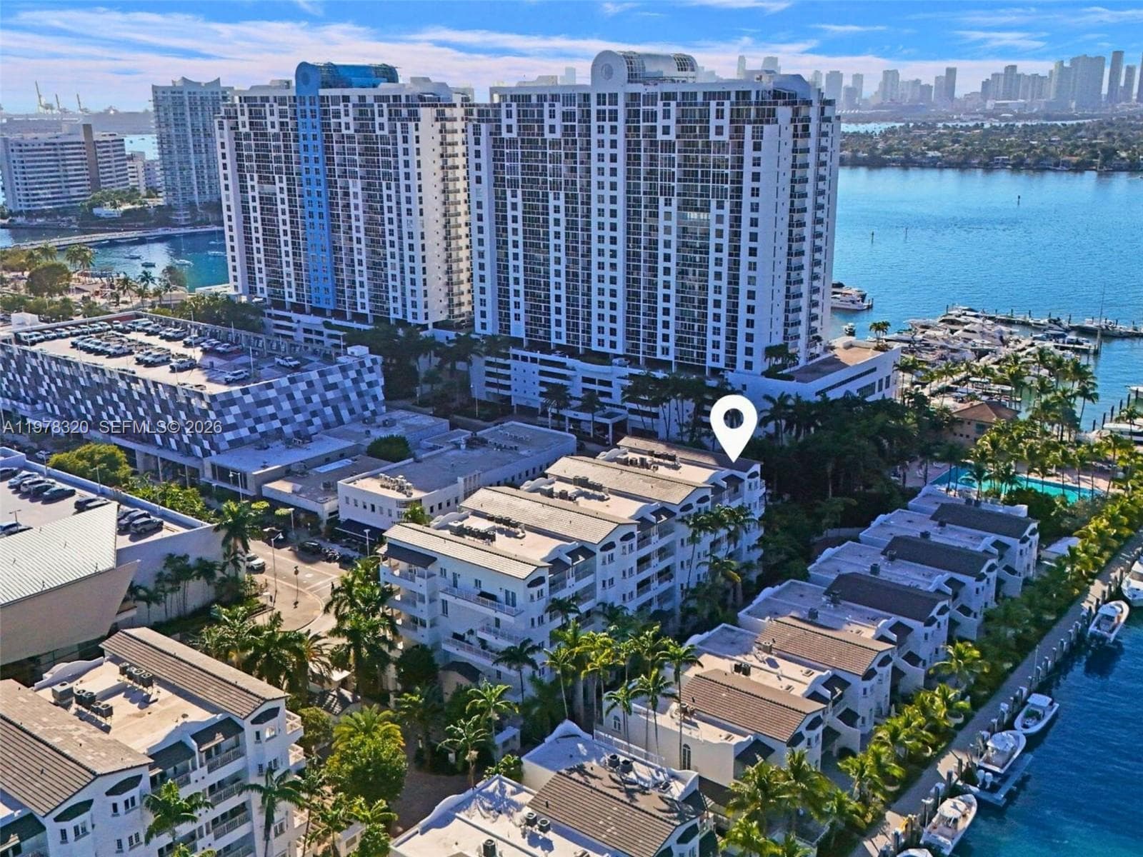 1415 Sunset Harbour Dr 202 photo 1