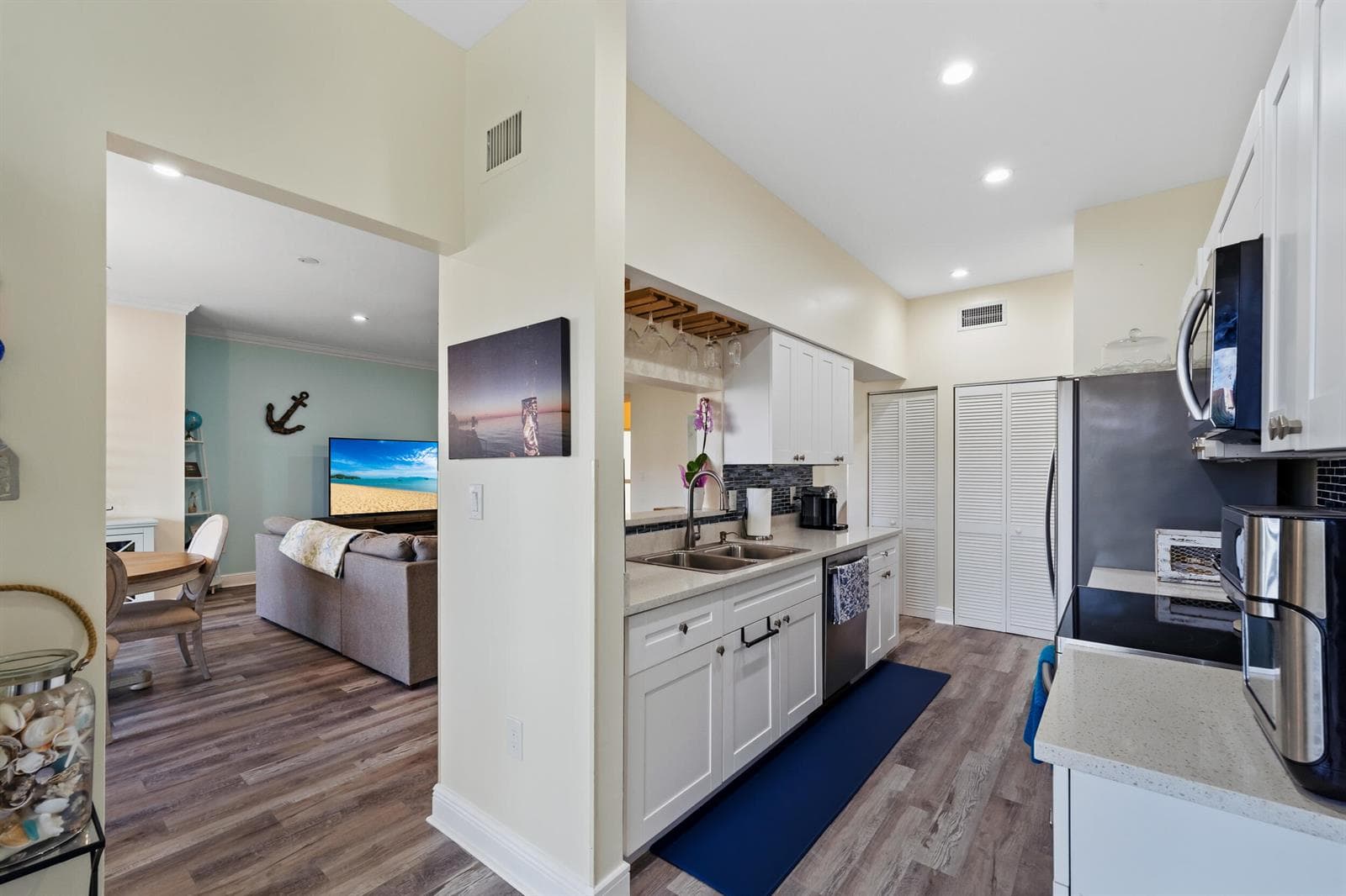 108 Half Moon Circle C3 photo 6