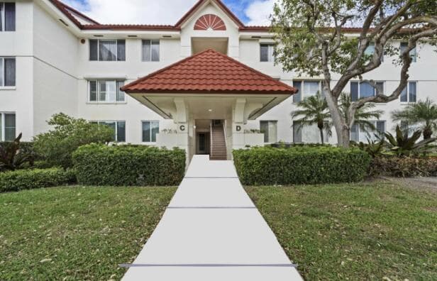 108 Half Moon Circle C3 photo 19