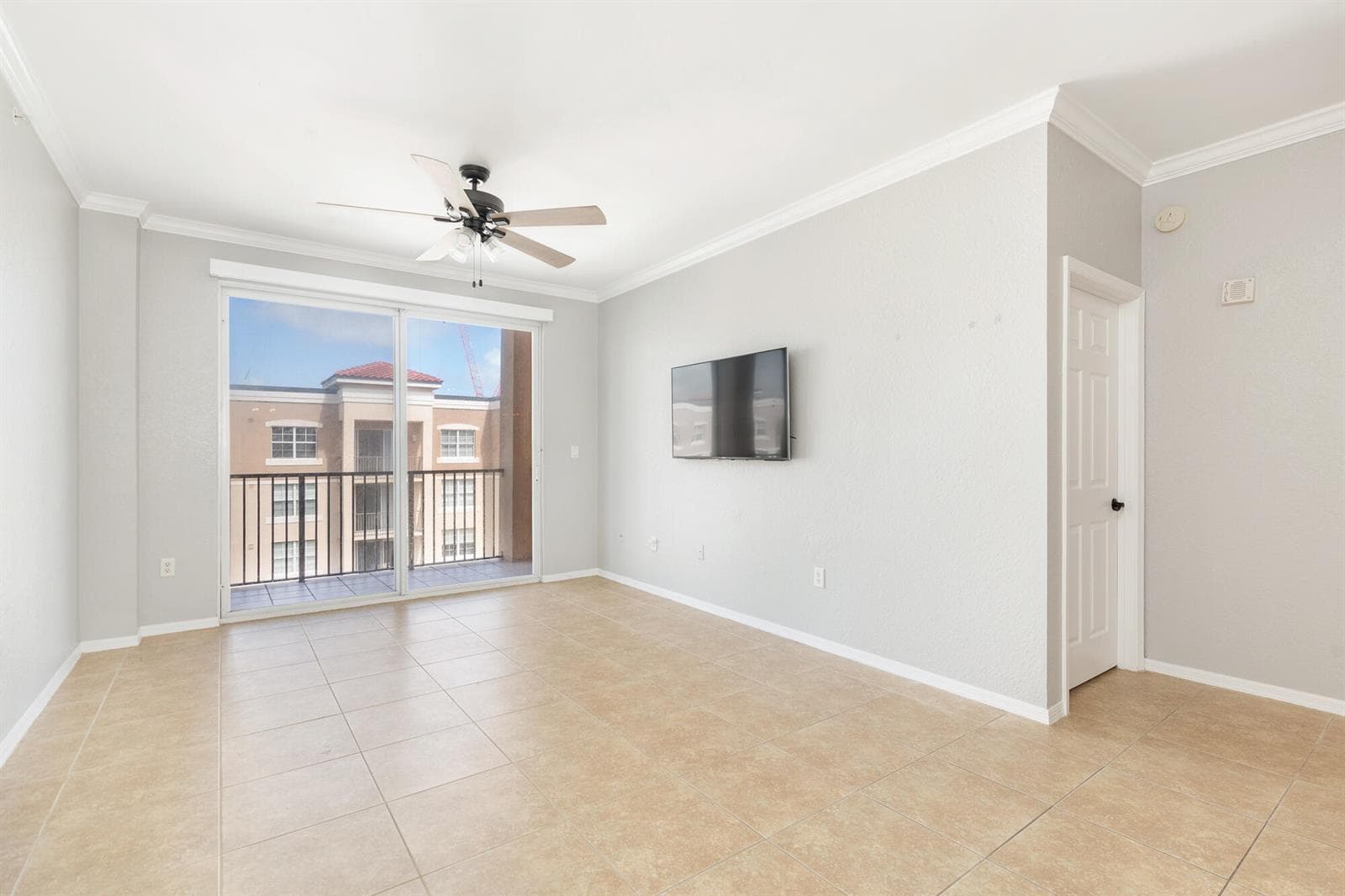 1801 N Flagler Drive 903 photo 9