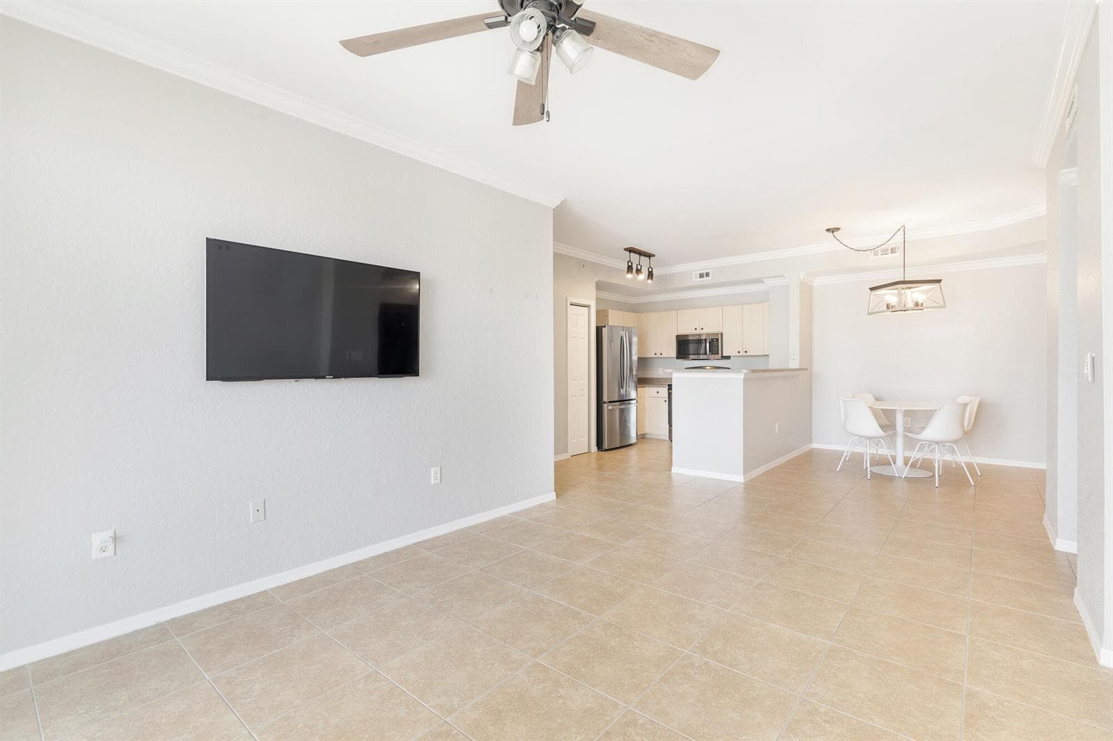 1801 N Flagler Drive 903 photo 11