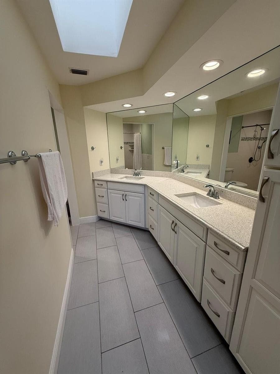 6102 SE Landing Way 13 photo 10