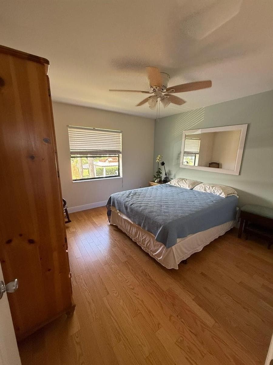 6102 SE Landing Way 13 photo 11