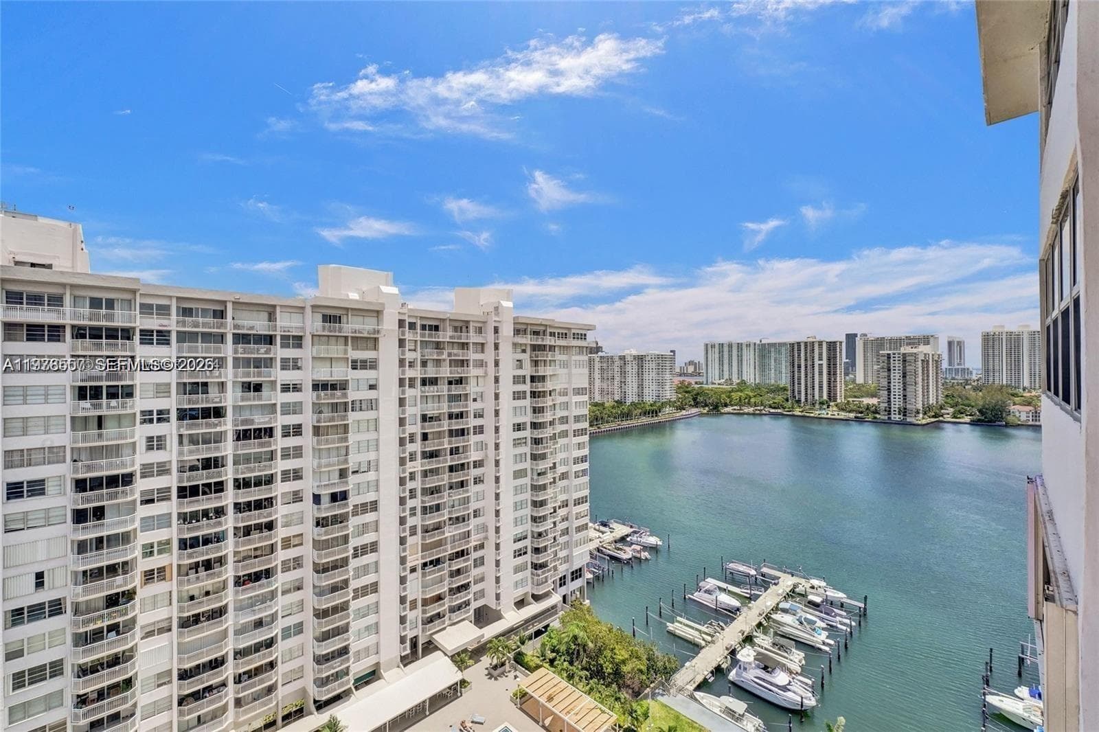 18031 Biscayne Blvd PH01 photo 14