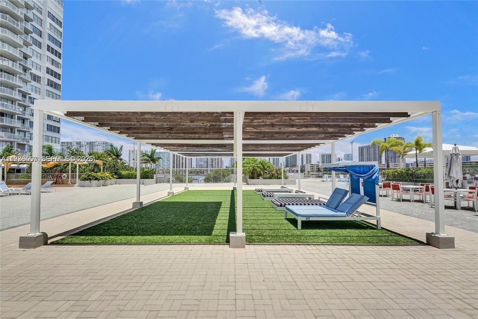 18031 Biscayne Blvd PH01 photo 19