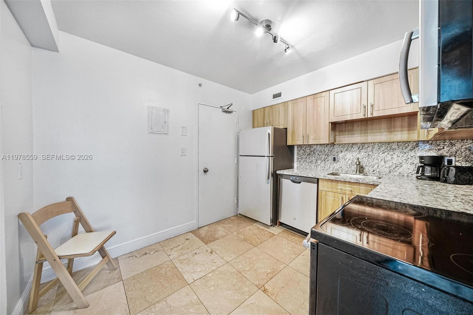 5101 Collins Ave 11T photo 6