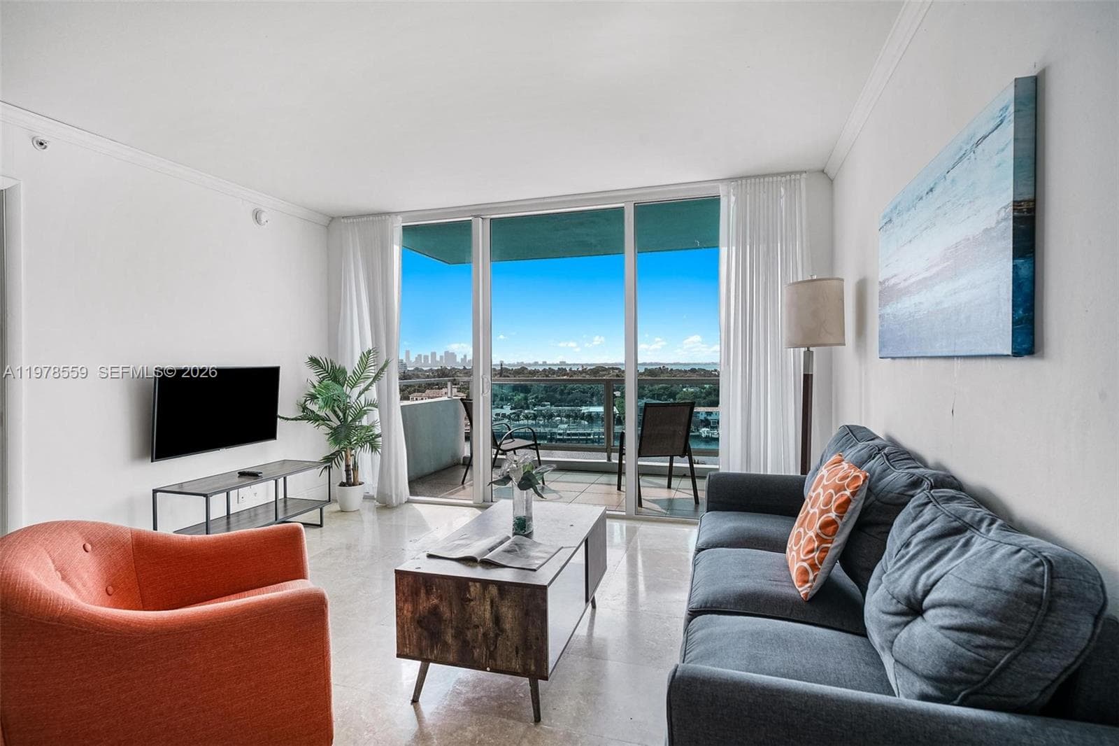 5101 Collins Ave 11T photo 1