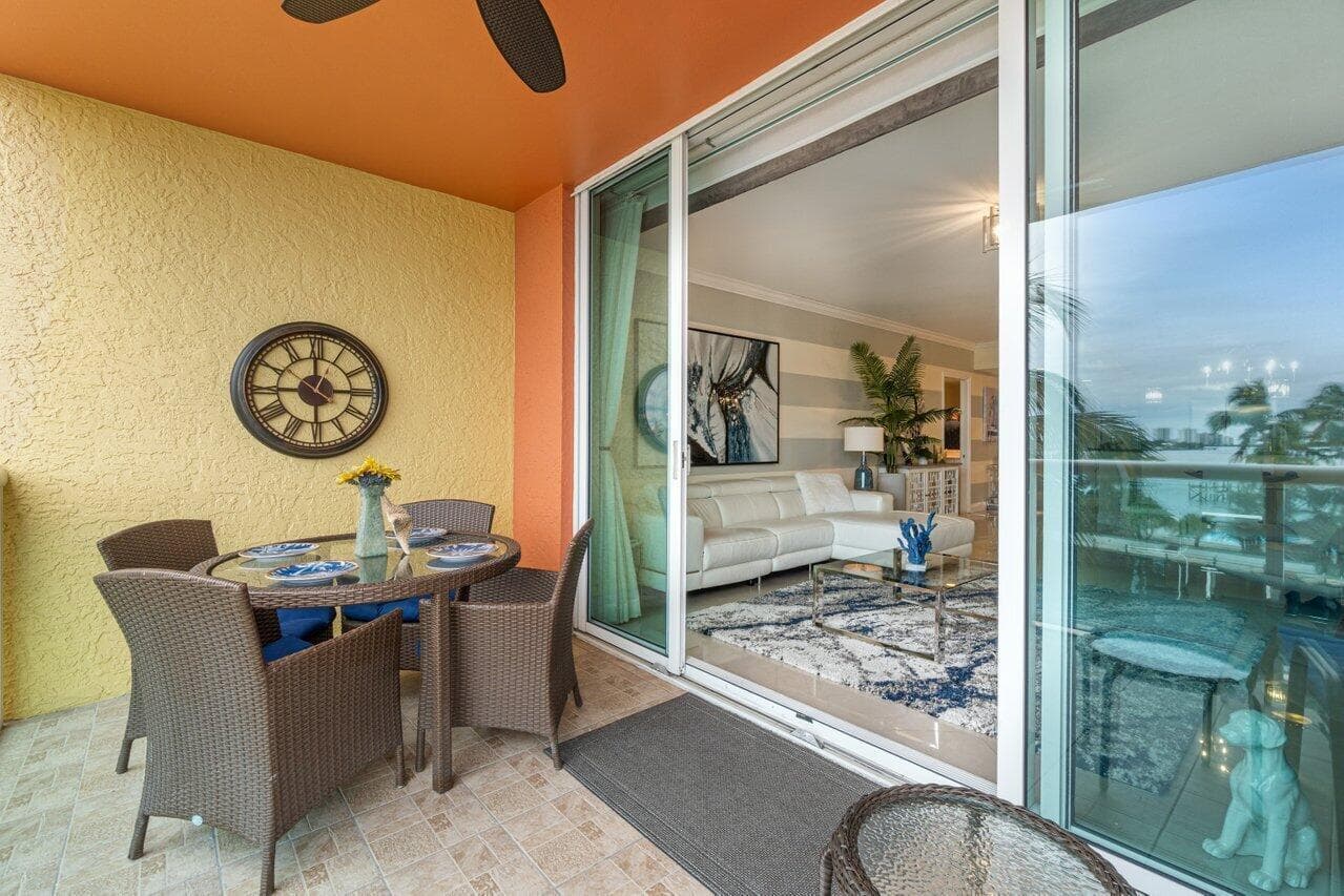 2650 Lake Shore Drive 302 photo 24