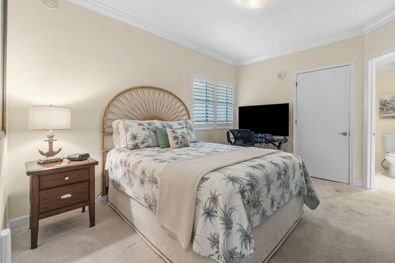 2650 Lake Shore Drive 302 photo 19