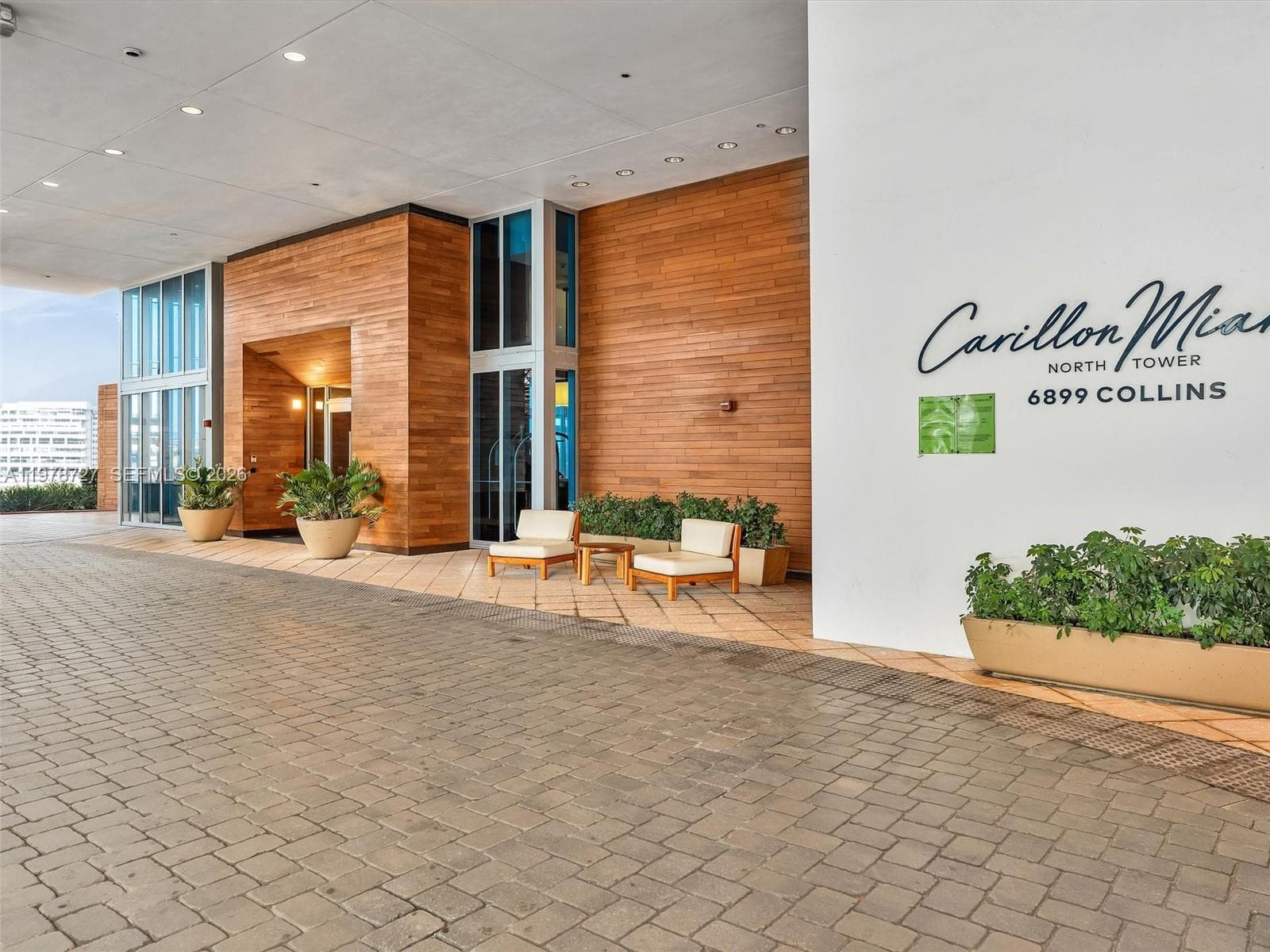6899 Collins Ave 2109 photo 1