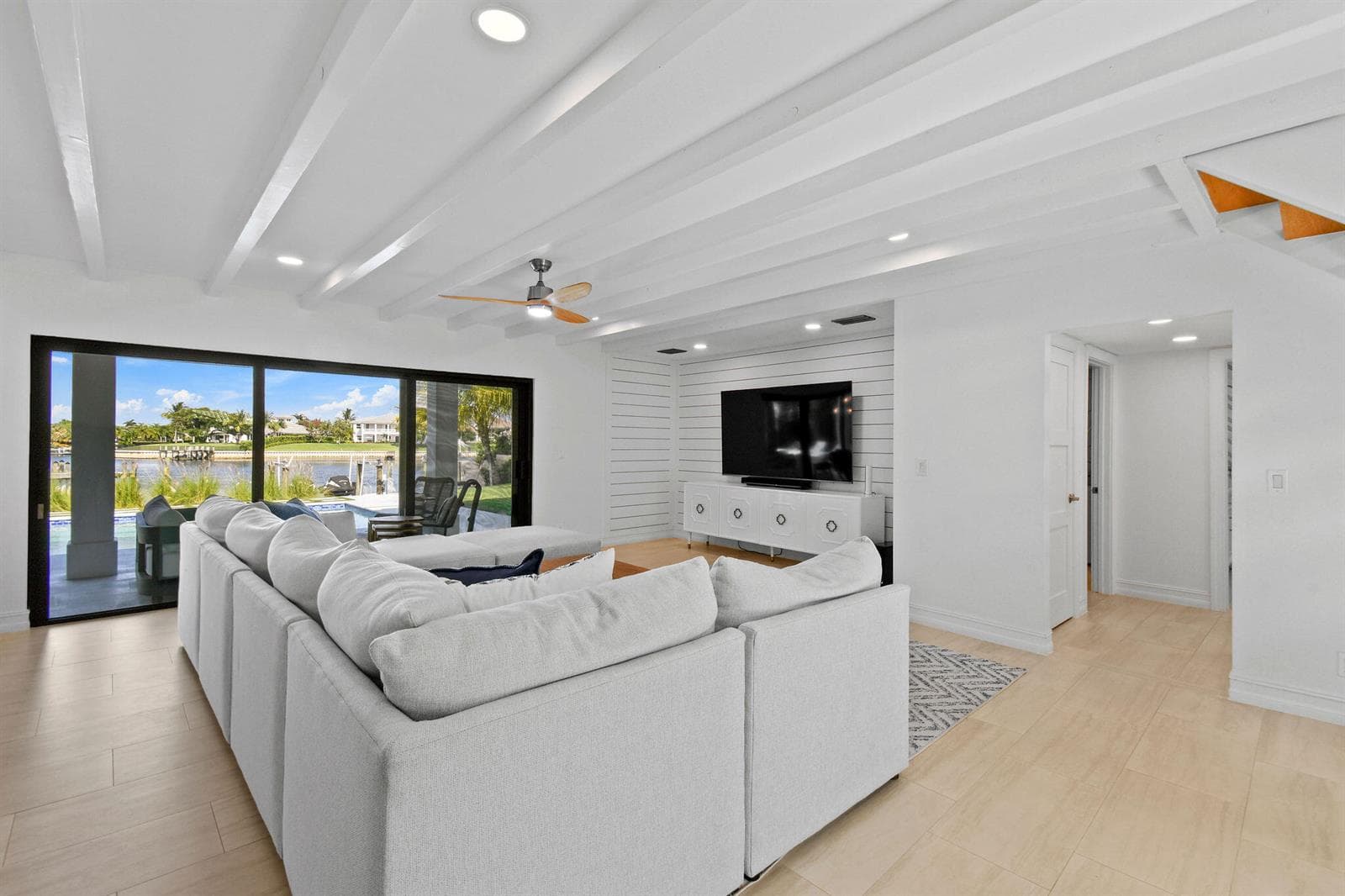 12880 S Shore Drive photo 11