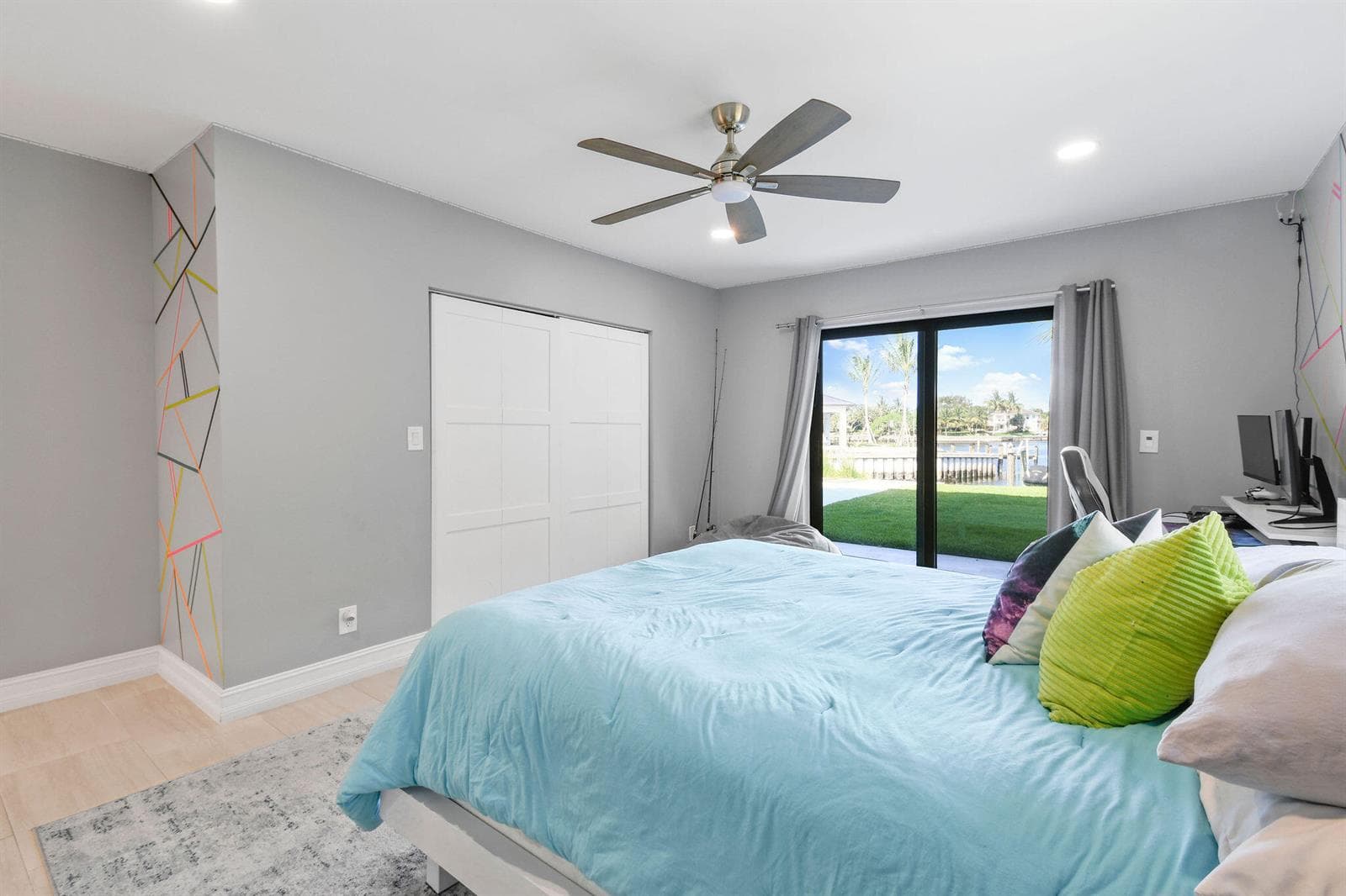 12880 S Shore Drive photo 21