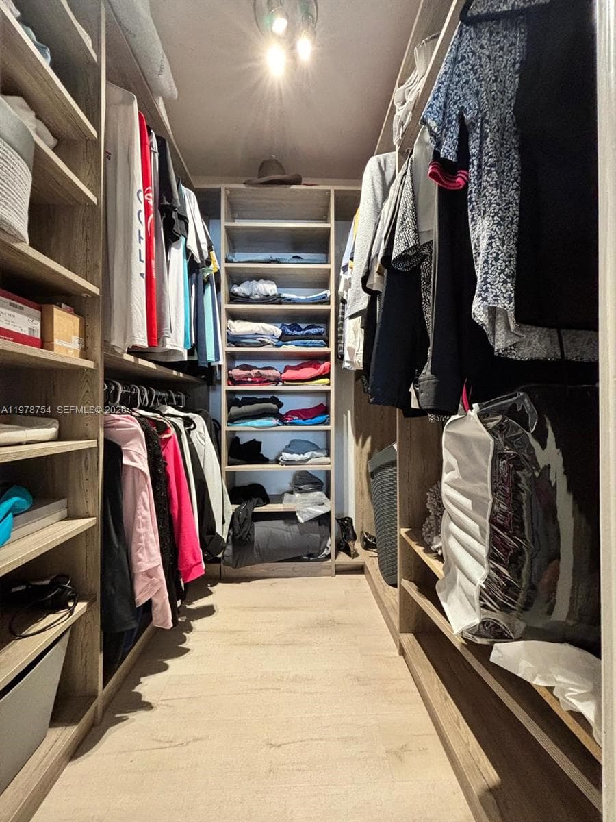 3050 48th St 207 photo 6