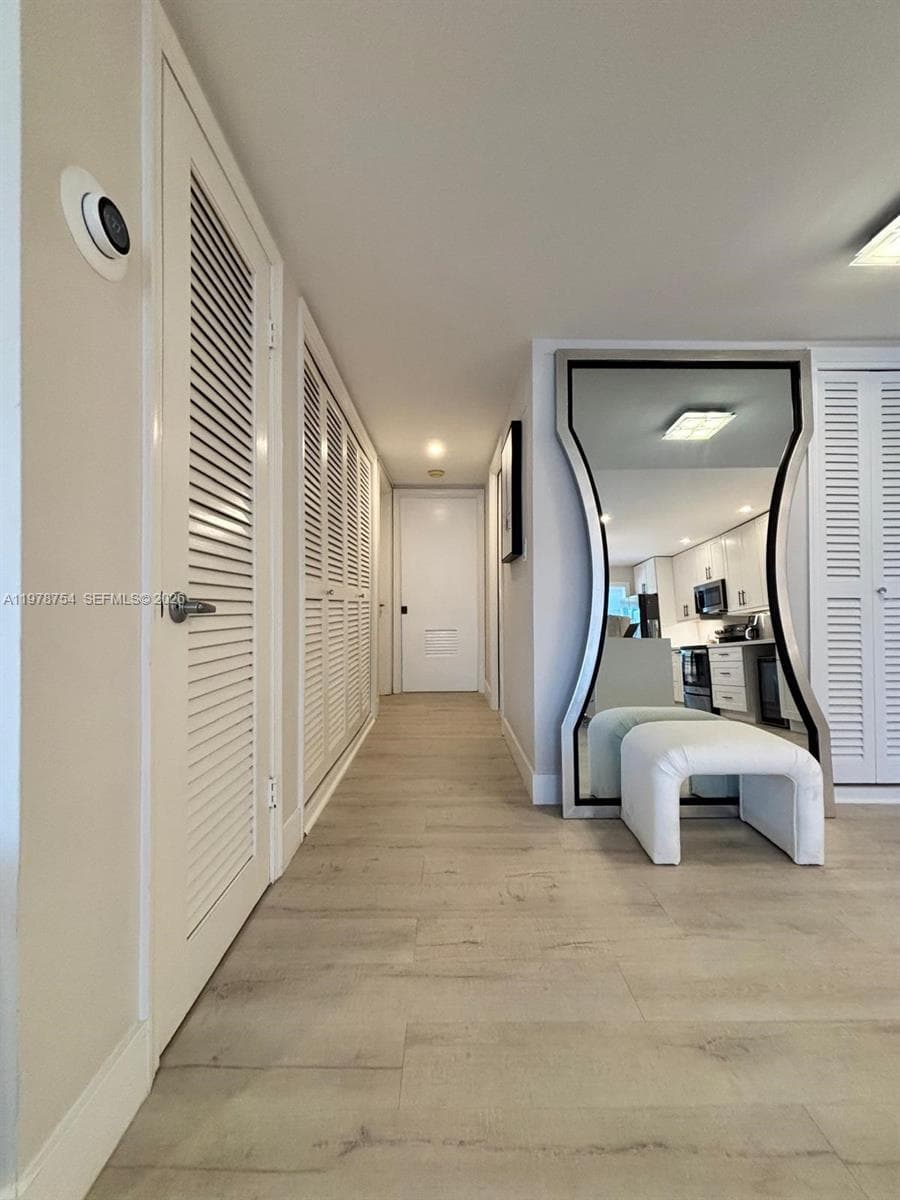 3050 48th St 207 photo 9