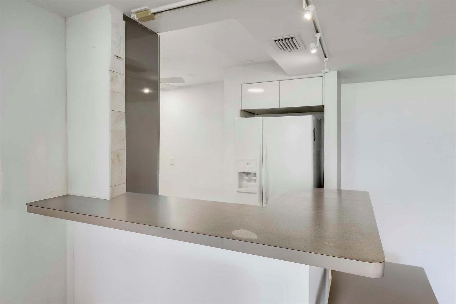 5600 N Flagler Drive 1001 photo 18