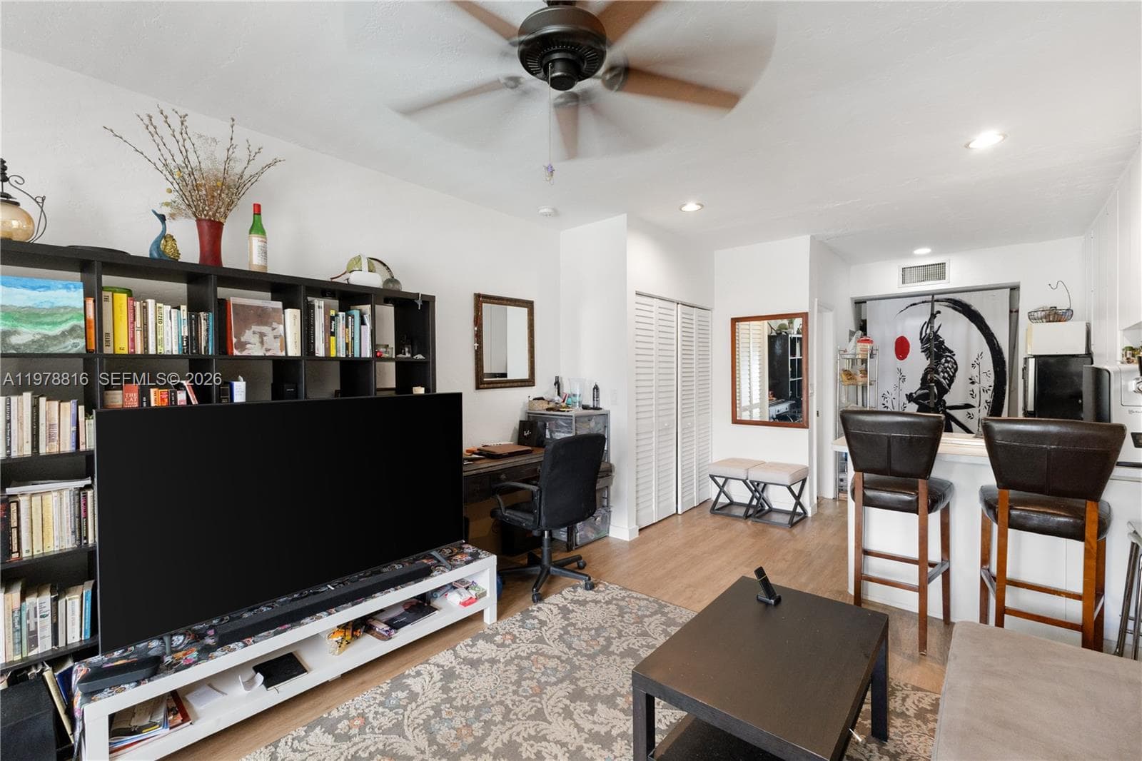 2445 Lake Pancoast Dr J photo 3