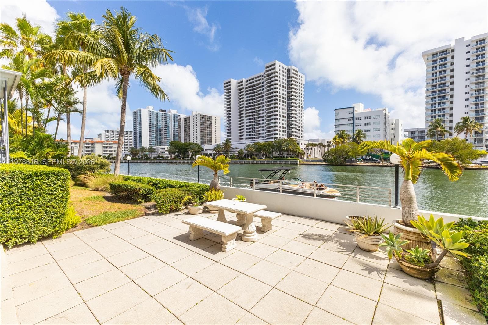 2445 Lake Pancoast Dr J photo 18