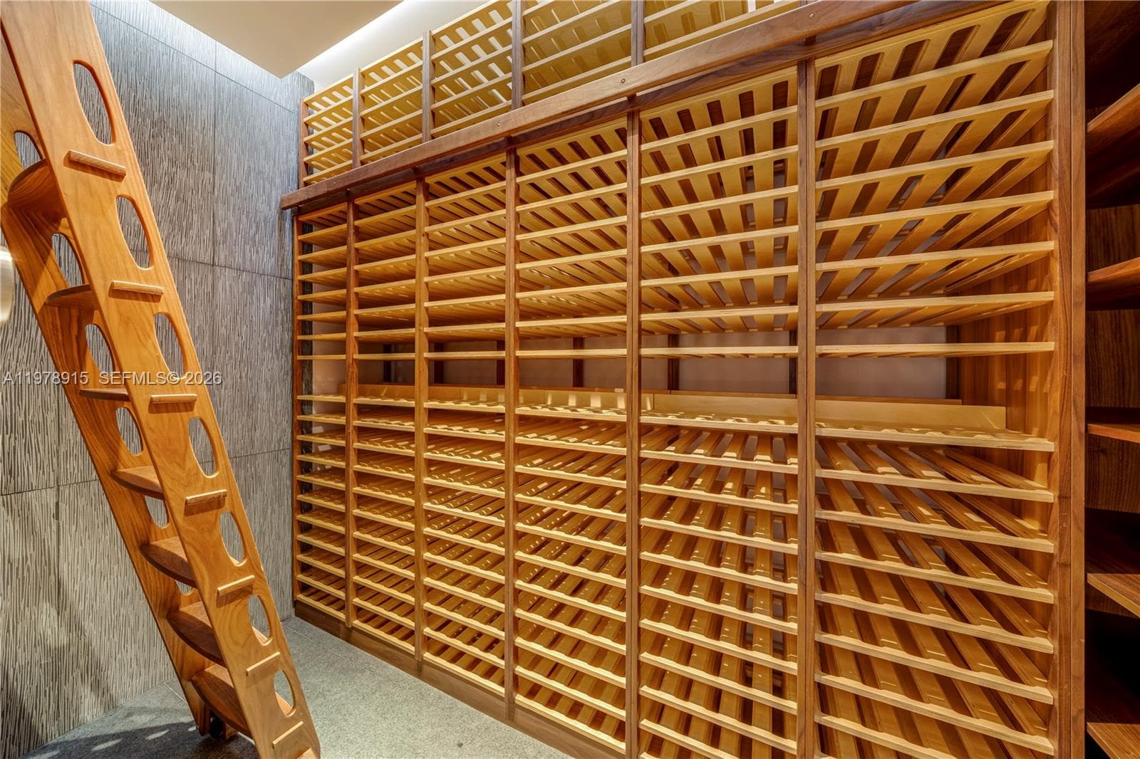 18201 Collins Ave TS1 photo 9